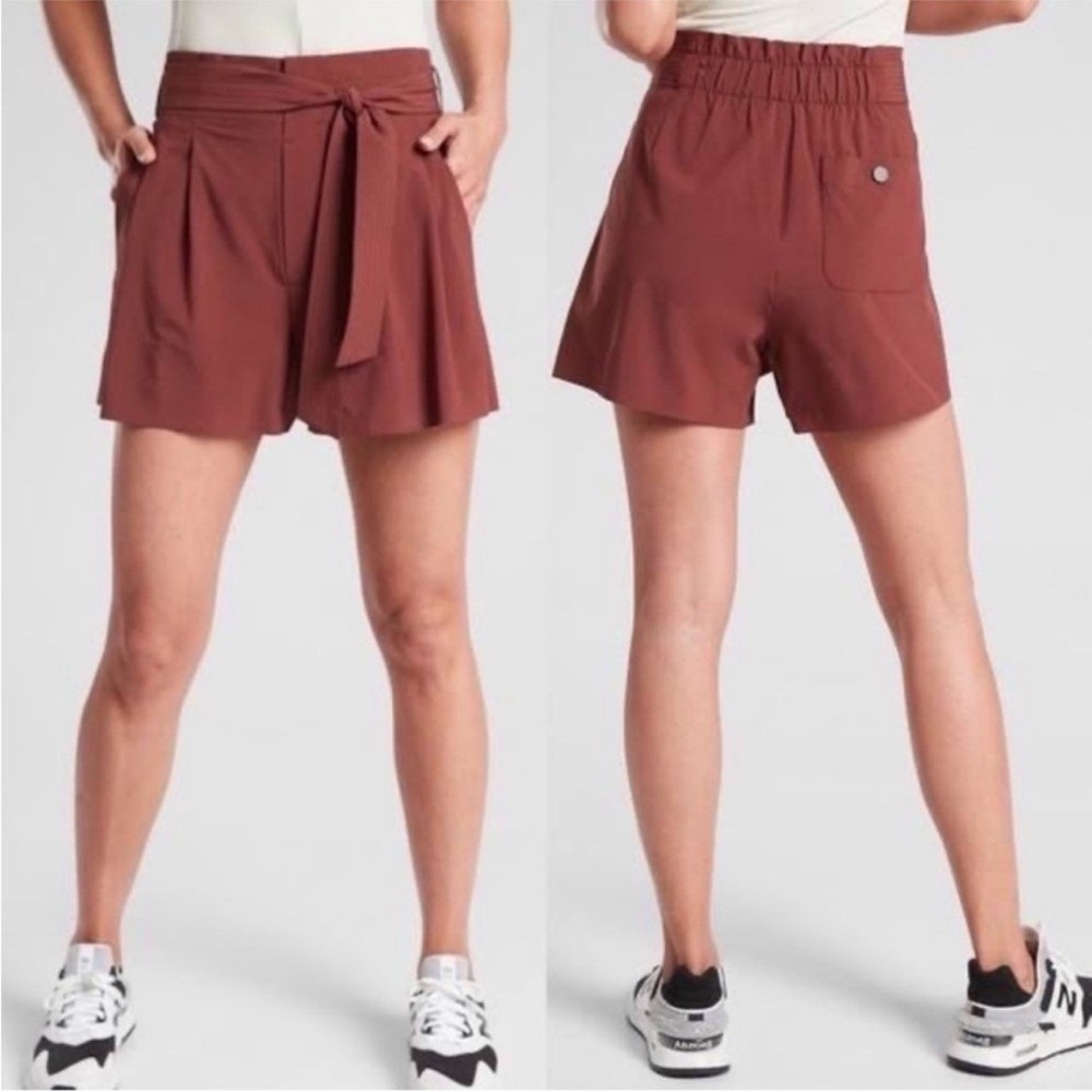Athleta Women's Skyline Short II Cognac Brown Maroon Red Paperbag Belted Size 12